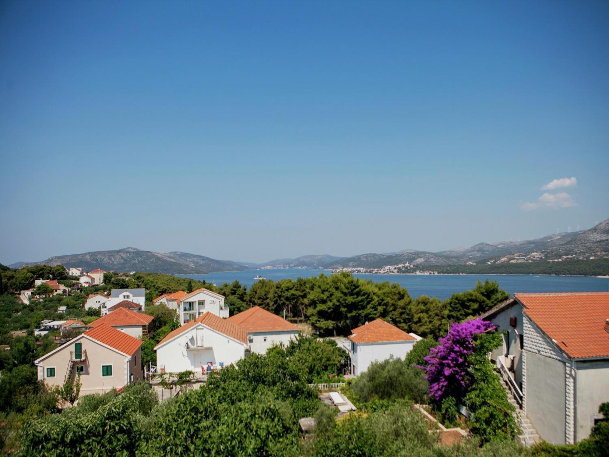 Sea View Apartment In Okrug Donji With Balcony Donji Okrug  Exterior foto